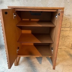 karimoku(カリモク家具) QU2350 キャビネット リビングボード　北欧テイストの画像