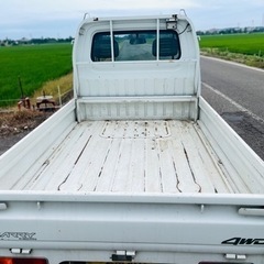 スズキ　キャリイ　距離47000キロ　5速　マニアル　車検7年6月までの画像