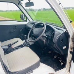 スズキ　キャリイ　距離47000キロ　5速　マニアル　車検7年6月までの画像
