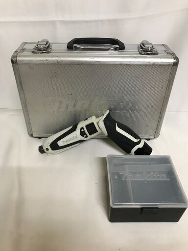【北見市発】マキタ makita 充電式ペンインパクトドライバ TD021D 黄色 電動工具 DIY 作業 (D5845mmsY)