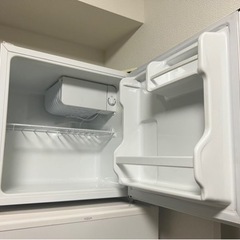 ノンフロン小型冷蔵庫の画像