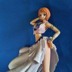 昔の古いフィギュアの画像