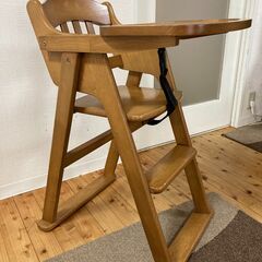 ベビーチェア ハイチェア（折りたたみ不可）
