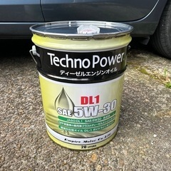 ディーゼル用エンジンオイル約10ℓ　　DL-1