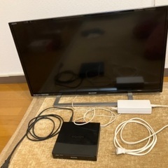 SHARP 液晶カラーテレビ　32V LC-32F5 2011年製