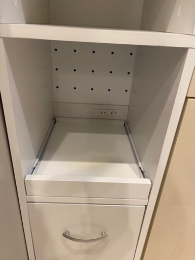 【美品】スリム食器棚 炊飯器収納付き