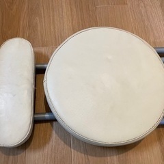 折りたたみ椅子の画像