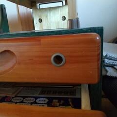 学習机の引き出しの画像