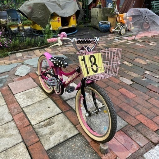 【4516】幼児車　18インチ　6,100円（防犯・税込）
