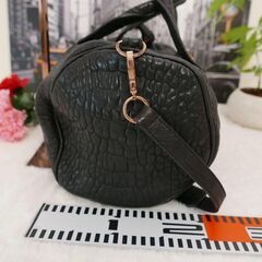 アレキサンダーワン　ショルダーバッグ　ミニロッキー　2way 本革　黒の画像