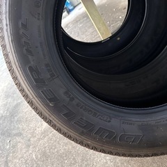 車のパーツ タイヤ、ホイールの画像