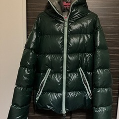 値下げ　デュベティカ　ダウン