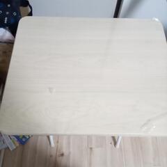 家具 テーブルの画像