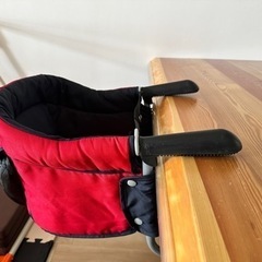 ベルニコ　ビータ　子供椅子　テーブルチェア　持ち運び　　　の画像