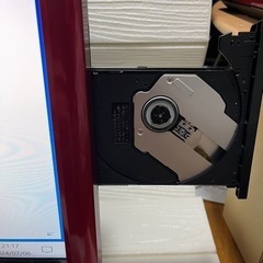 【ボーナスセール‼️大幅値下げ‼️】　富士通一体型パソコン　大人気のレッド‼️の画像