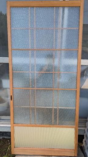 建具　ガラス戸　引き戸