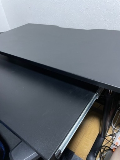 PCデスク①(ロータイプ・昇降可)