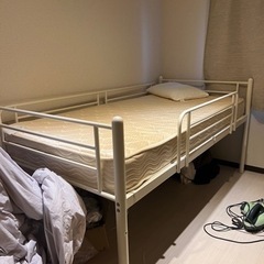 シングルベッド　