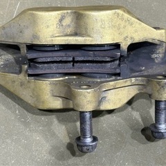 バイク HONDA NC31 用　フロントブレンボキャリパーの画像