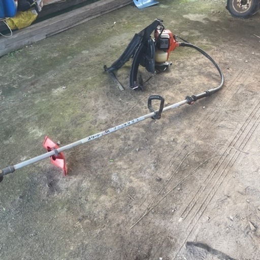 共立背負い式草刈り機RME 315の、30ccになります