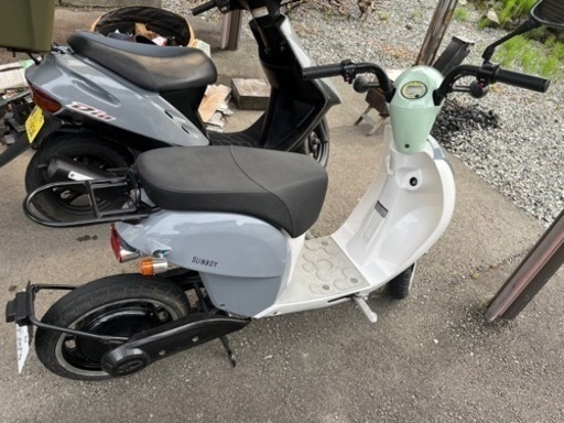 閲覧1100超えたので値下げキムコSUNBOY 電動バイクです。 (堀口淳) 岳