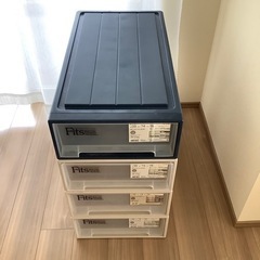 中古 フィッツケース スリム Fits 39×74×18cm ロ...