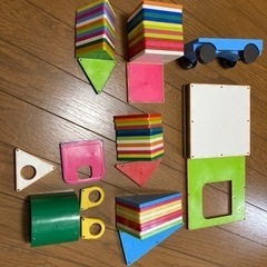 ピタゴラスBASIC 知育玩具　子供用おもちゃ　くっつくパズル  