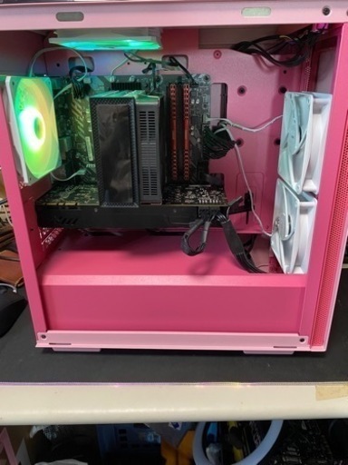 自作 PC ピンク