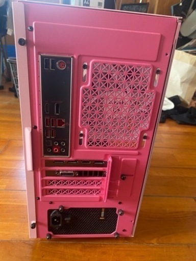 自作 PC ピンク