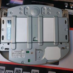 フリップダウンモニターの画像