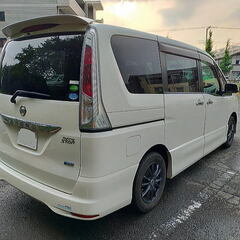 H24 セレナ ハイウェイスターVセレクション8人 パールホワイト★TV(フルセグ走行時視聴可) ナビ HID フォグ ETC リアモニターの画像