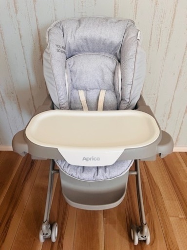 【Aprica／アップリカ】ユラリズム　スマートプレミアム　ハイローチェア　スウィング　ベビー　赤ちゃん　新生児　4歳まで　説明書付