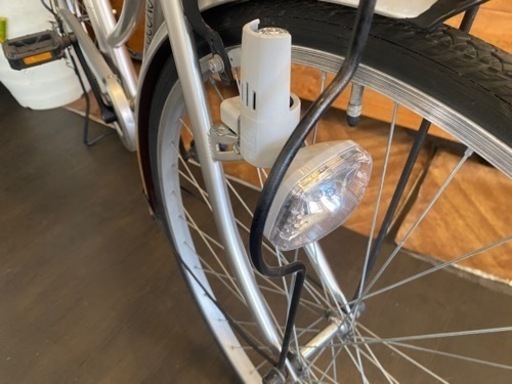 自転車  27インチ　シングルギア　シルバー