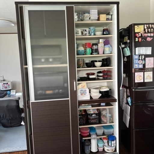 受け渡し者様決定しました。食器棚 希望のお値段教えてください。