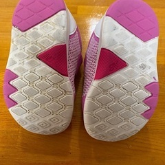 ニューバランス 12cm の画像