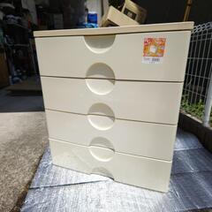 アイリスオーヤマ　4段チェスト　家具 収納家具