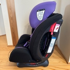 【値下げしました】Joie チャイルドシート ジュニアシート 子供用品 ベビー用品  の画像