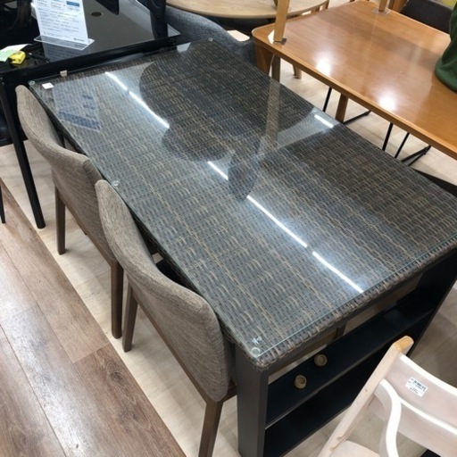 ガラストップダイニングセット