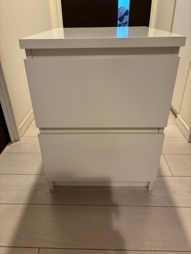 IKEAのチェストMALMマルム引き出し2段
