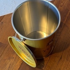 【譲ります】ビールのギフト缶（中身はありません）の画像