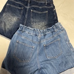 短パン👖ジーパン 2セットの画像