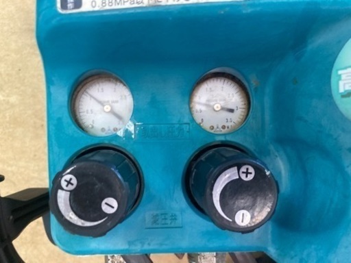 マキタ(Makita) 高圧/一般圧 エアーコンプレッサー AC4000  リサイクルショップ宮崎屋　佐土原店　24.11.21F