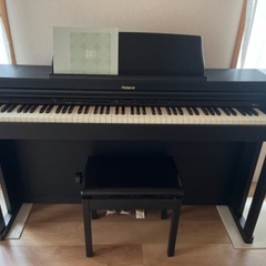 電子ピアノ Roland HP250の画像