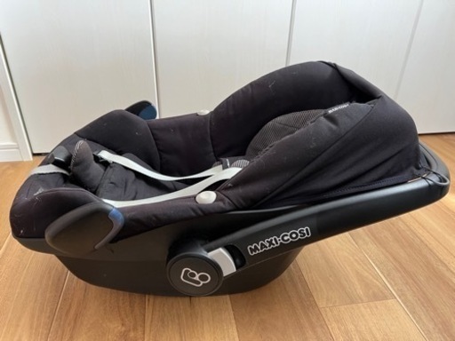 MAXI-COSI　マキシコシ 、クイニーザップ、イージーベースのセット