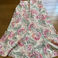 値下げ‼️レディース🌷フレアスカート
