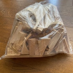 値下げ⤵️木の端材(形はいろいろ)の画像