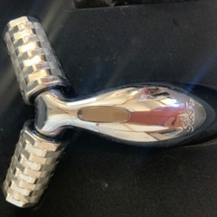 【値下げしました】リファ　プロ　プラチナ電子ローラーの画像