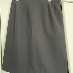 レディーススーツ　3点セットの画像