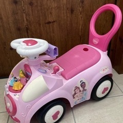 プリンセス 足蹴り車