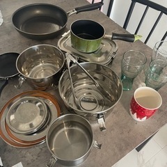 キャンプ　鍋　食器
